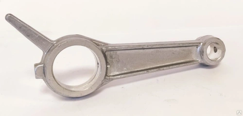 Шатун с маслоразбрызгивателем Remeza СБ4 LB30-2/40-3 R 21132021 (21132004+21162002) Remeza R3629820